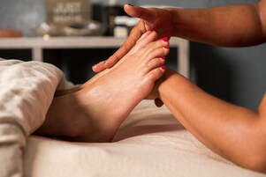 reflexology foot massage Santa Rosa, CA